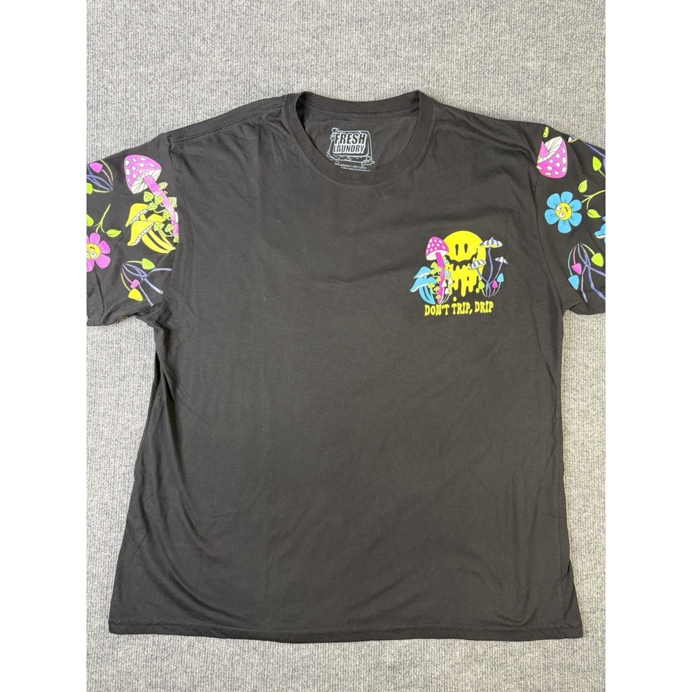 Fresh Laundry Don't Trip Drip Graphic‎ Tee 2XL Mushroom